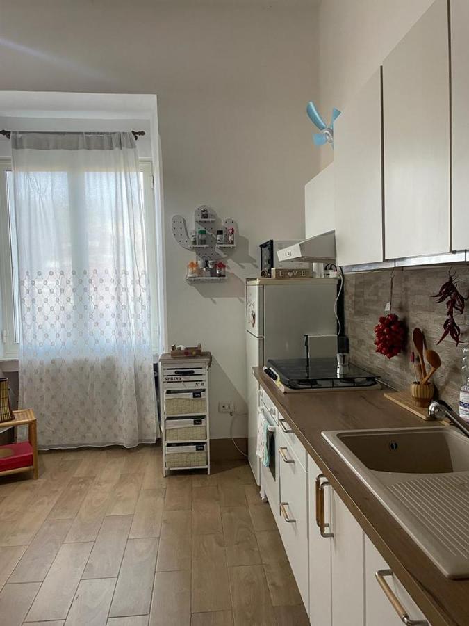 La Casa Di Rosi Apartment เนเปิลส์ ภายนอก รูปภาพ