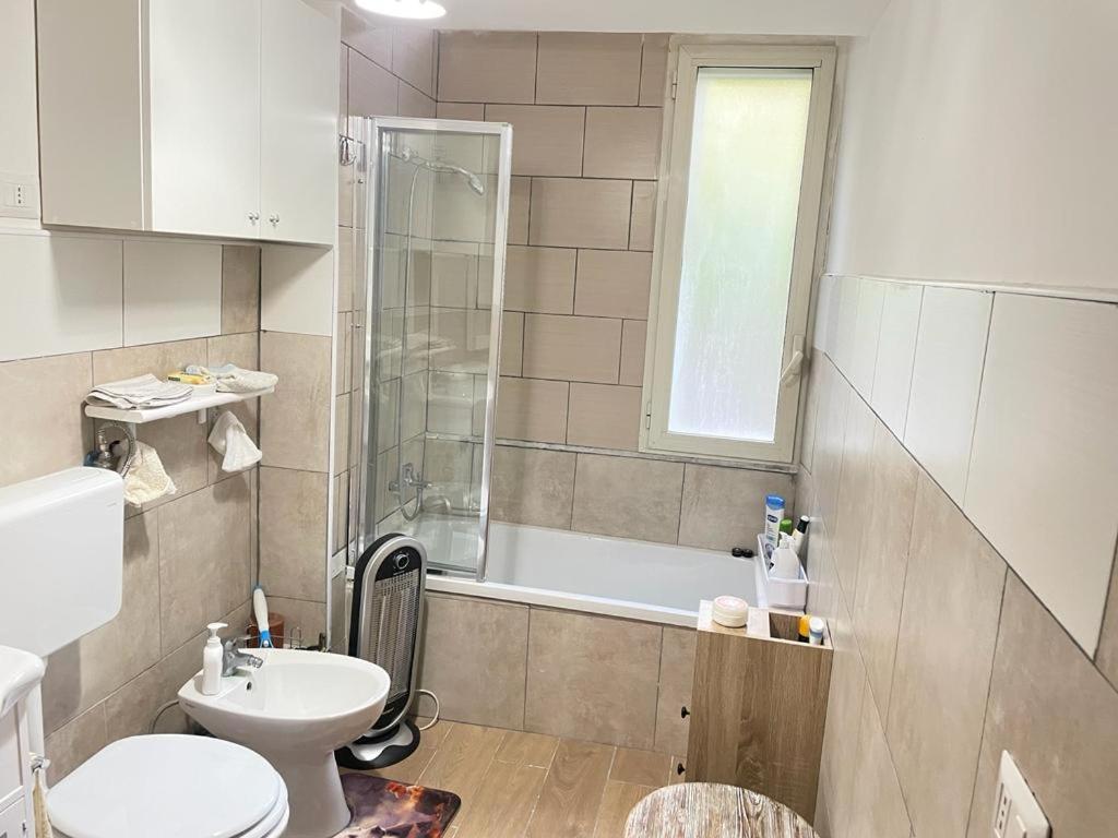 La Casa Di Rosi Apartment เนเปิลส์ ภายนอก รูปภาพ